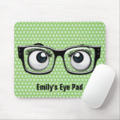 Eyebollen met eierlassen op pokstippen muismat (Met muis)