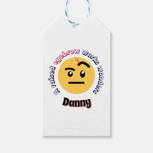 Eyebrow Sass: A Raised Eyebrow Works Wonders Cadeaulabel (Voorkant)