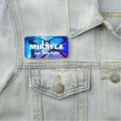 Eyeglassen op lichtblauwe optische naamtag naamplaatje (In situ)