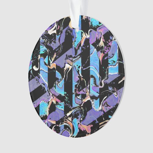 Eyesore Ornament (voorkant)