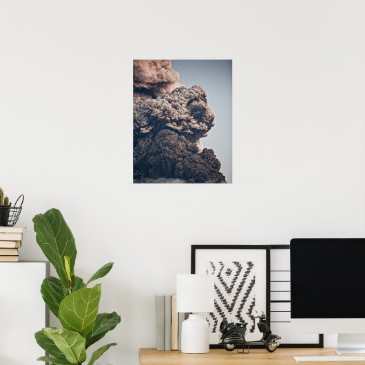Eyjafjalljokull Volcanic Eruption Poster (Thuiskantoor)