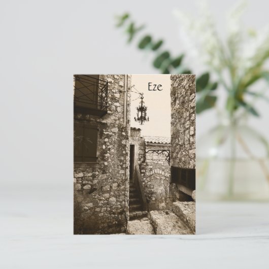 Eze, Provence, een rustig briefkaart op straat (Staand voorkant)