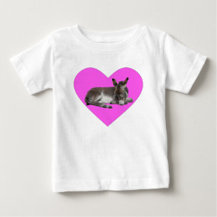 Ezel Veulen in Big Pink Heart