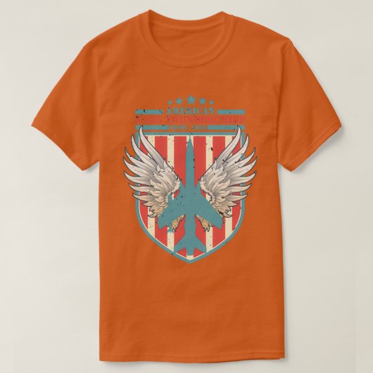 F105 Thunderchief Bomber heeft Amerikaanse vlag 1 T-shirt (Design voorkant)