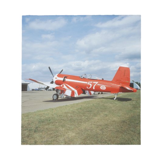 F2G-1D Supercorsair-vliegtuig aan het show in de l Notitieblok (Voorkant)