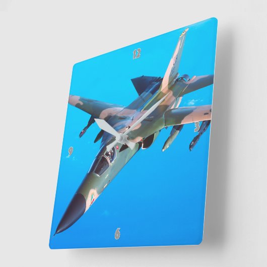 F-111 AARDVARK VIERKANTE KLOK (Hoek)