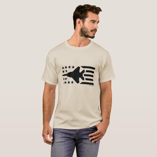 F-15 Strike Eagle Fighter Jet Black Stars Stripes T-shirt (Voorkant volledig)