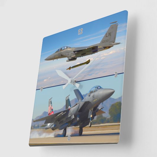 F-15E STRIKE ELGF VIERKANTE KLOK (Hoek)