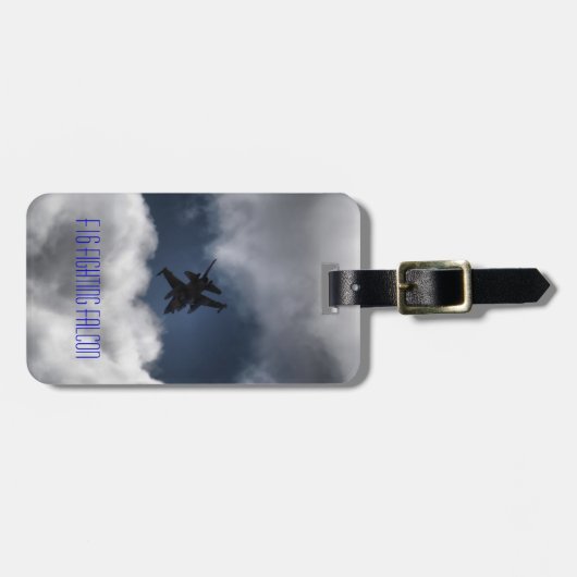 F-16 Strijd tegen Falcon Jet Sky en Clouds Bagagelabel (Voorkant horizontaal)