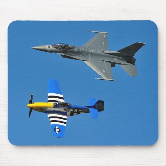F-16 Strijd tegen valk en P-51 Mustang Muismat (Voorkant)
