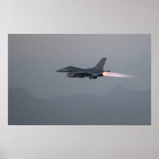 F-16 Strijd tegen valk Poster (Voorkant)