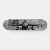 F-16 Strijd tegen valk Skateboard (Horizontaal)