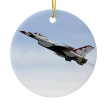 F-16 Thunderbird in vlucht