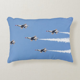 F-16 Thunderbirds vliegen in de vijfkaartenformati Accent Kussen