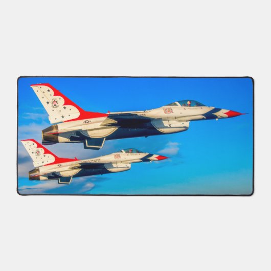 F-16C FALCON BUREAUMAT (Voorkant)