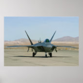 F-22 Raptor Taxiing Poster (Voorkant)