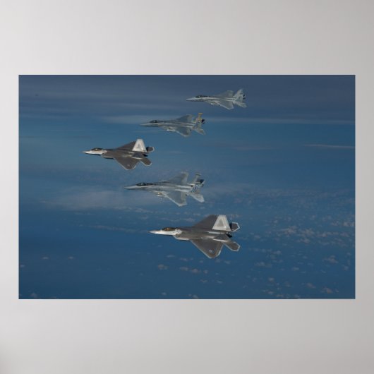 F-22 Raptoren en F-15 Eagles Poster (Voorkant)
