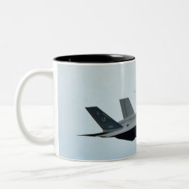 F-35 Fighter Jet met P-51 Mustang Tweekleurige Koffiemok