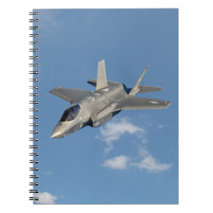 F-35 Lightning II Panther Jet Fighter in Sky Notitieboek