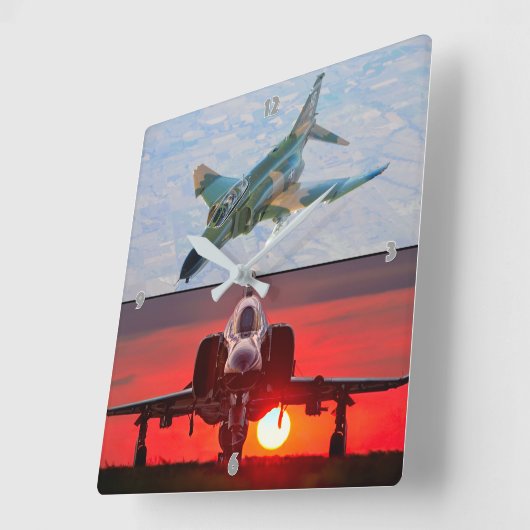 F-4 FANTOM VIERKANTE KLOK (Hoek)