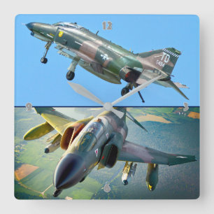 F-4 FANTOM VIERKANTE KLOK