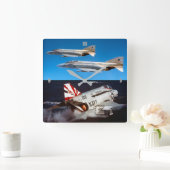 F-4 FANTOM VIERKANTE KLOK (Huis)