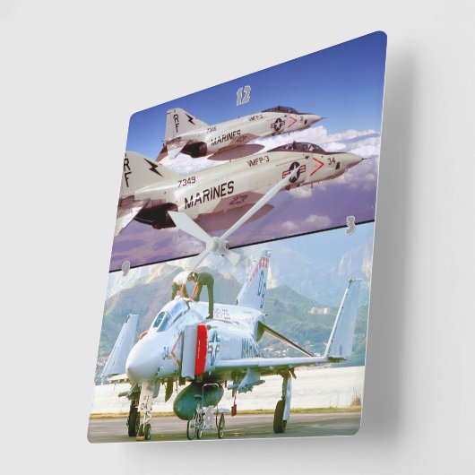 F-4 FANTOM VIERKANTE KLOK (Hoek)