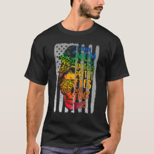 F Bomb mama met Tattoos ogen en dik T-shirt