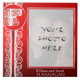F Monogram "White Lace on Red" met foto - Tegel Tegeltje
