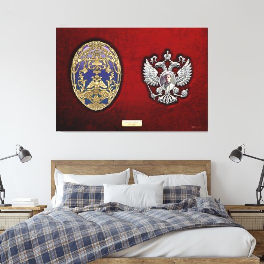 Faberge Tsarevich Ei met Verrassing op Rood Fluwee Canvas Afdruk (Insitu (Slaapkamer))