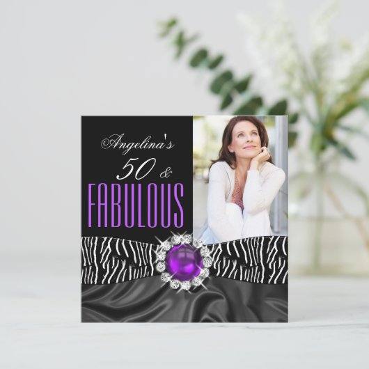Fabulous 50 Zebra Black Silk Paars Birthday Party Kaart (Staand voorkant)