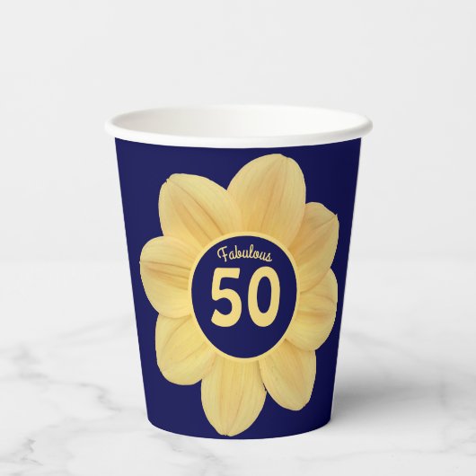 Fabulous 50th Birthday Blue and Yellow Floral Papieren Bekers (Achterkant)