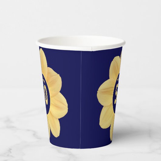 Fabulous 50th Birthday Blue and Yellow Floral Papieren Bekers (Rechts)