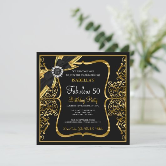 Fabulous 50th Pearl Gold Lace Bow Black Invite Kaart (Staand voorkant)