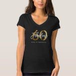Fabulous 60th | Modern Elegant Gold Chic Birthday T-shirt<br><div class="desc">Viel je geweldige 60ste verjaardag feest met dit moderne,  elegante T-shirt met penseelhandschrift en goud/zwart design. Een deel van het "Fabulous 60th"-collectie.  bericht onder het ontwerp.</div>