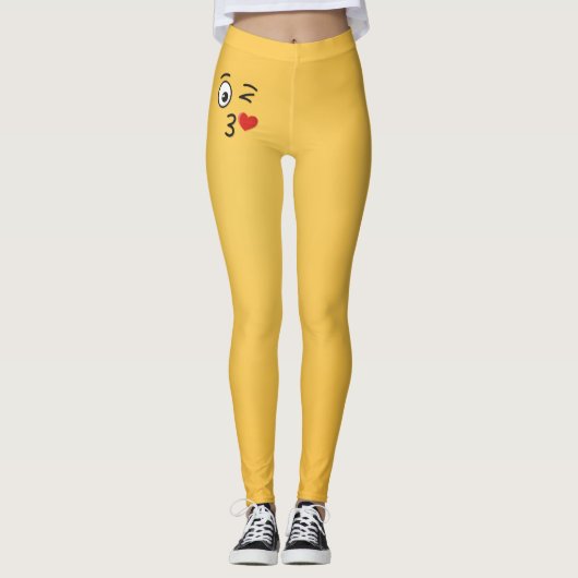 Face Throting a Kiss Leggings (Voorkant)