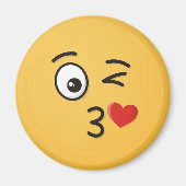 Face Throting a Kiss Magneet (Voorkant)