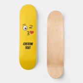 Face Throting a Kiss Persoonlijk Skateboard (Voorkant)