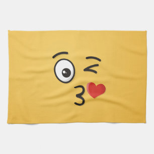 Face Throting a Kiss Theedoek