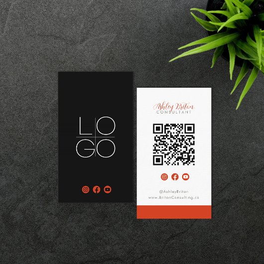 Facebook YouTube Social Media QR Code installeren Visitekaartje