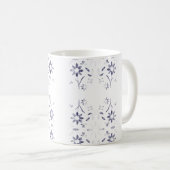 Faded Blue and White Floral Pattern Koffiemok (Voorkant rechts)