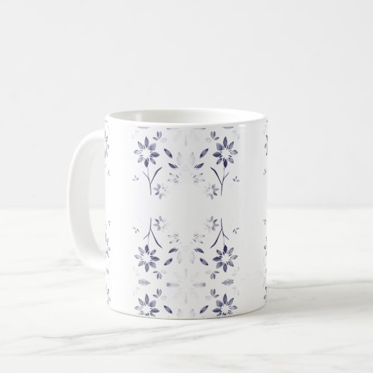 Faded Blue and White Floral Pattern Koffiemok (Voorkant links)