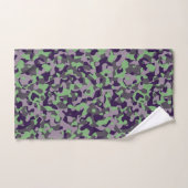 faded green and violet camo abstract bad handdoek (Handdoek)