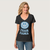 Fades or Braids Gender Reveal Retro Team Fades T-shirt (Voorkant volledig)
