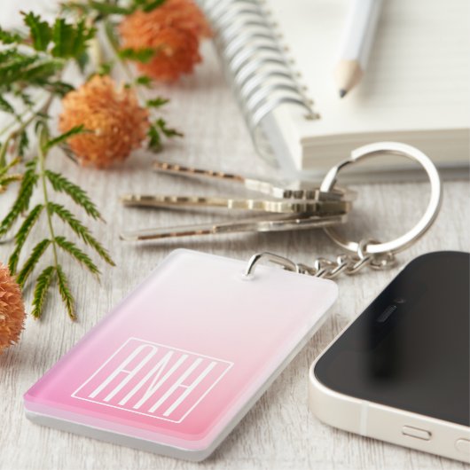 Fading Pinks Ombre Gradatie & Uw Initialen Sleutelhanger (Voorkant Rechts)