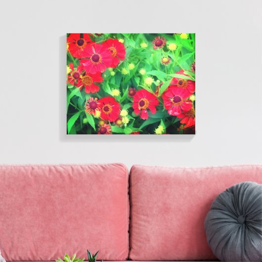 Fading Red Zinnia Flowers Canvas Afdruk (Insitu (Woonkamer))