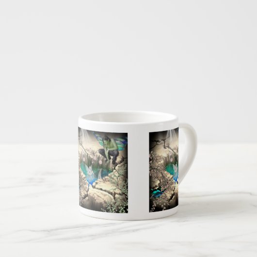 Faerie in Elven Pond Espresso Kop (Voorkant rechts)