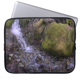 Fae's waterval..... laptop sleeve