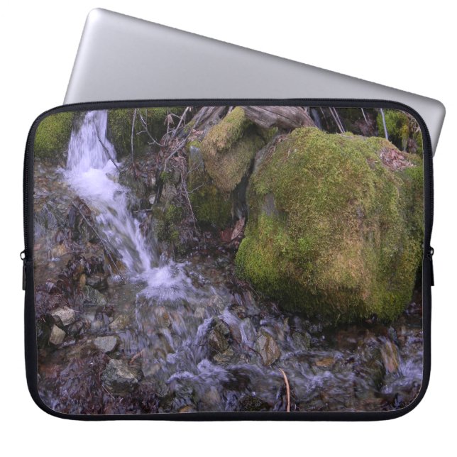 Fae's waterval..... laptop sleeve (Voorkant)