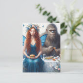 Fairy and Sasquatch Picnic Briefkaart (Staand voorkant)